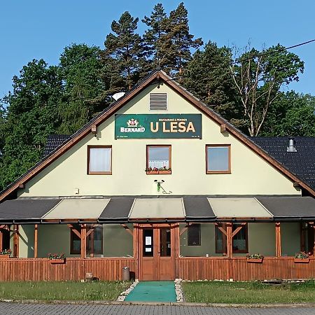 Hotel Restaurace a Penzion U Lesa Havířov Exteriér fotografie